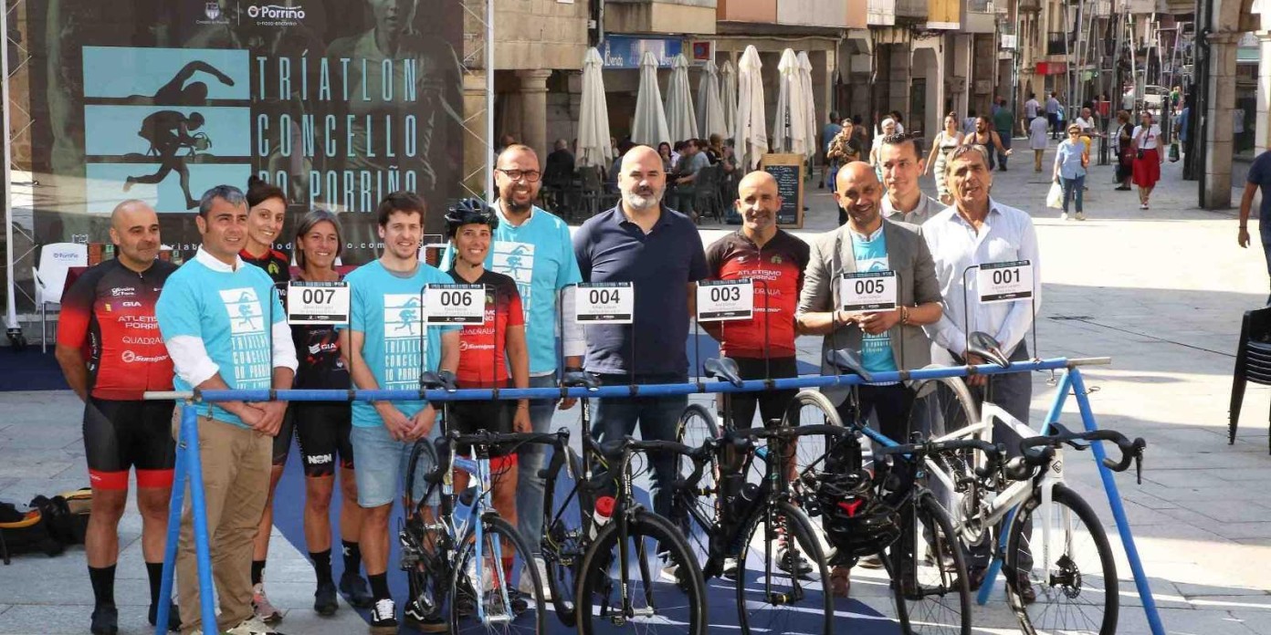 ix-triatlon-concello-porrino-presentacion-bicis.jpg